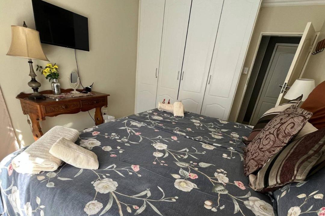 Photo of Bedroom in Waterkloof Glen