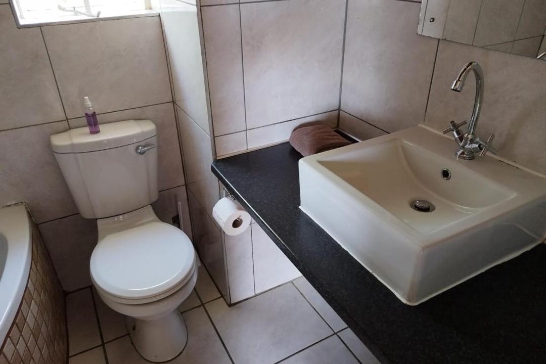 Photo of Bathroom in Graskop