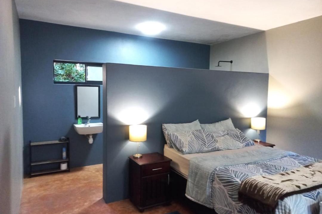 Photo of Bedroom in Mount Moreland