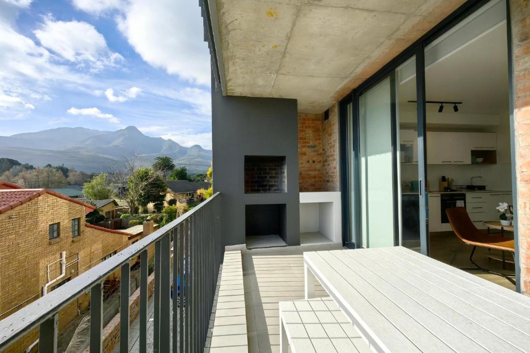 Photo of Patio Balcony in George Central