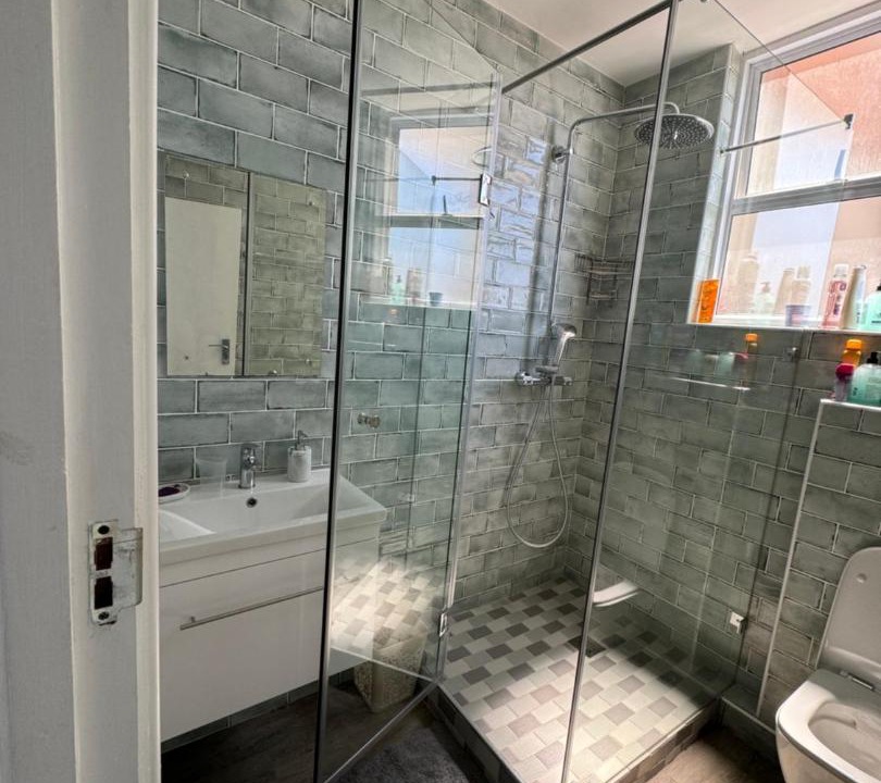 Photo of Bathroom in Strand