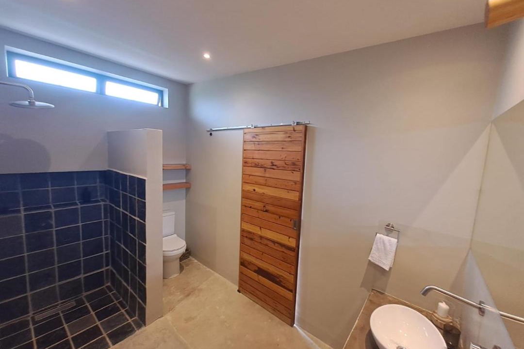 Photo of Bathroom in Nahoon