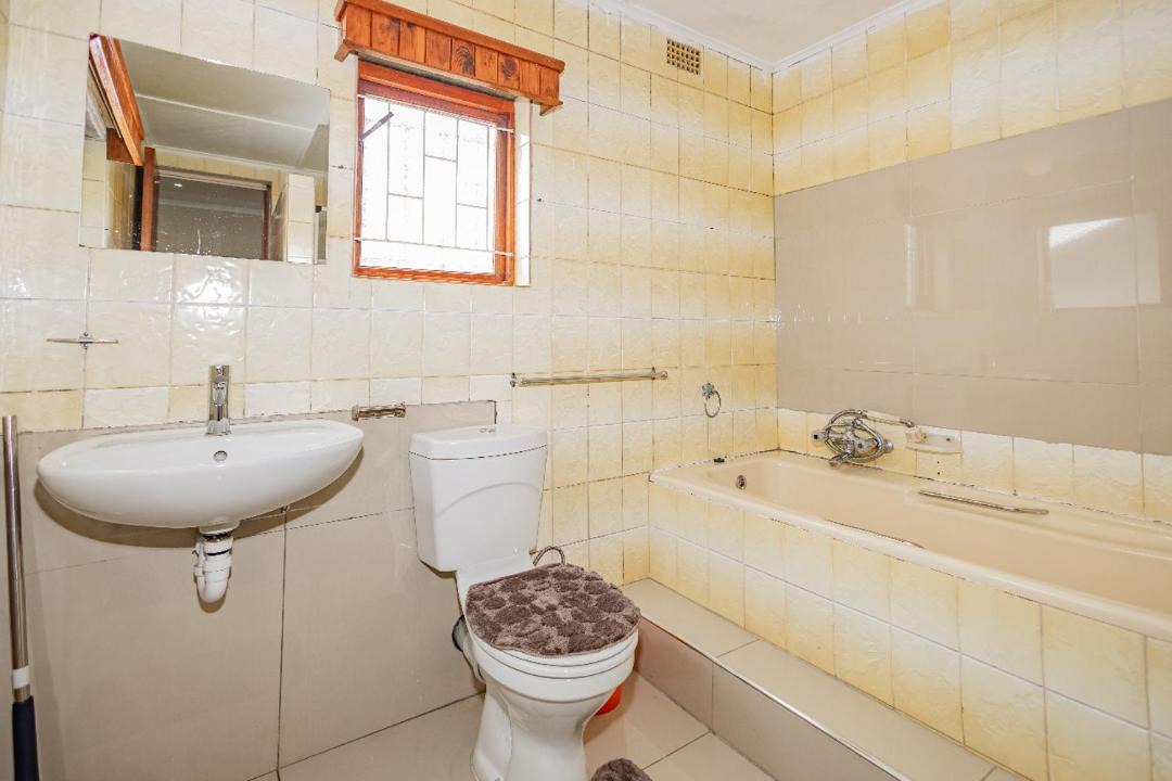 Photo of Bathroom in Trawal