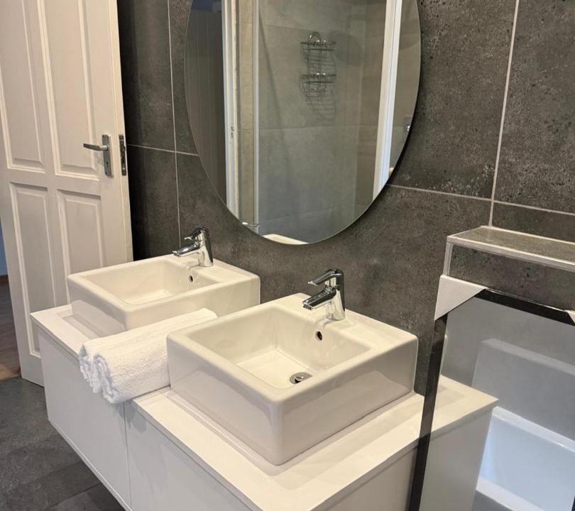 Photo of Bathroom in Sandown