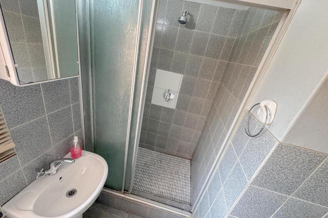 Photo of Bathroom in Garsfontein