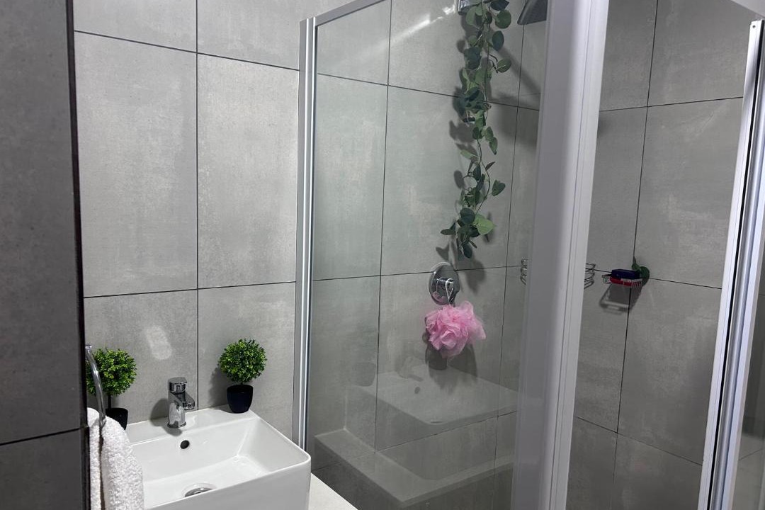 Photo of Bathroom in Akasia
