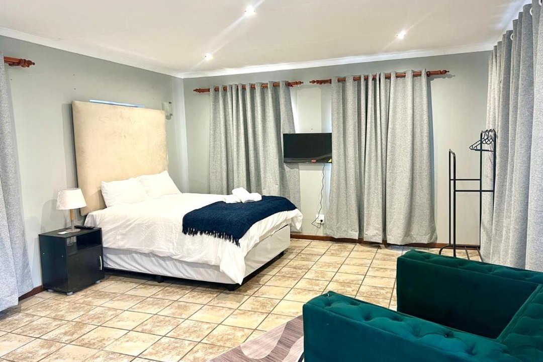 Photo of Bedroom in Garsfontein