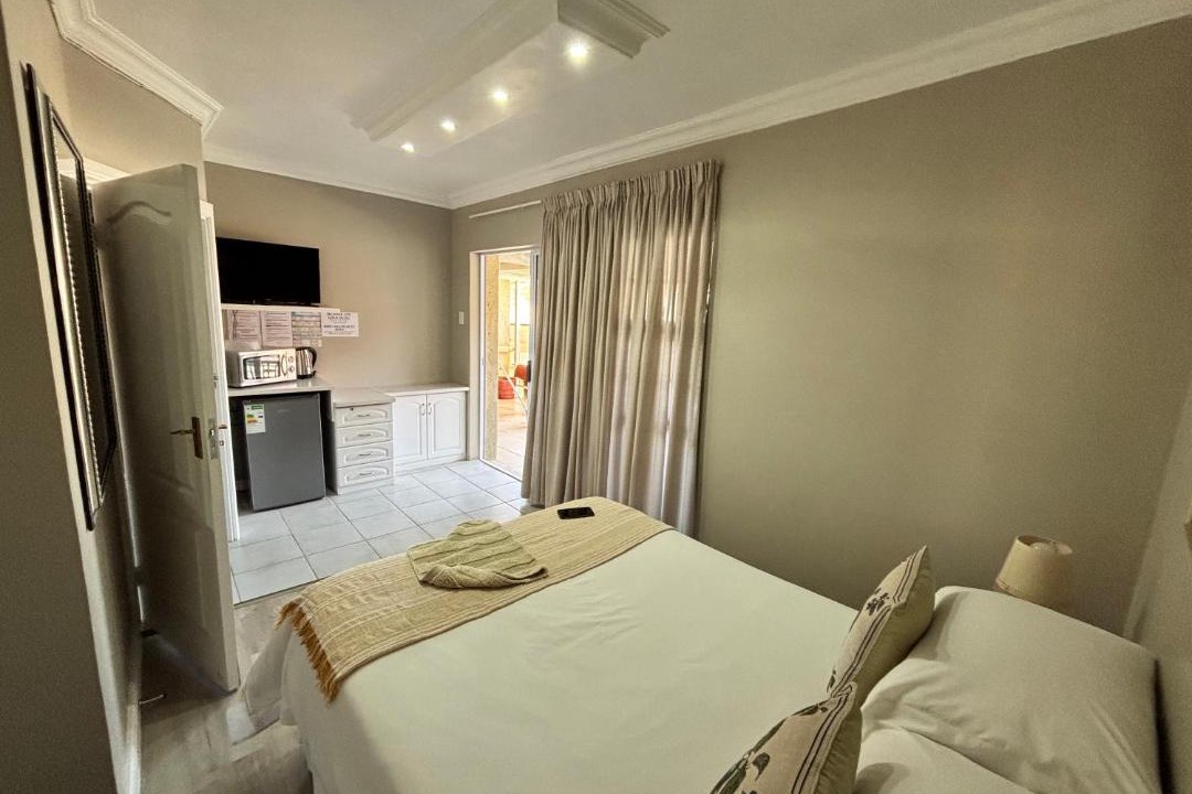 Photo of Bedroom in Mossel Bay