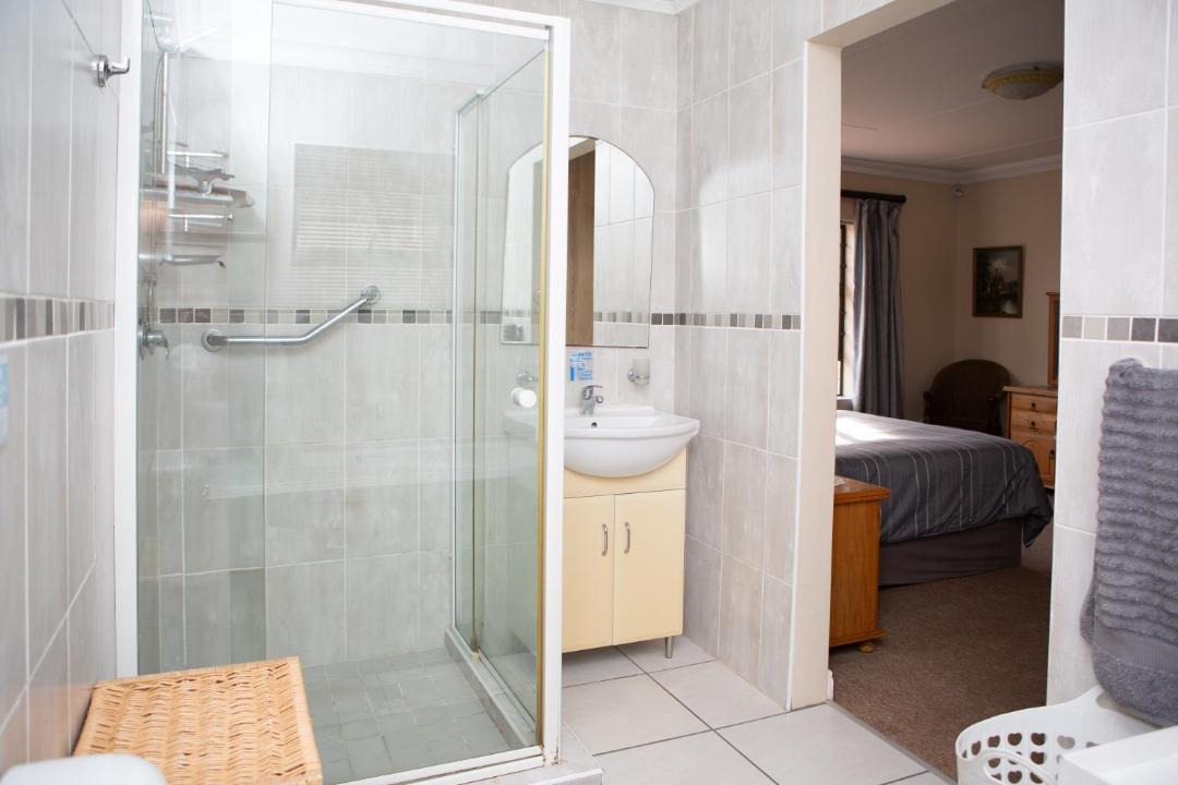 Photo of Bathroom in Kareeberg