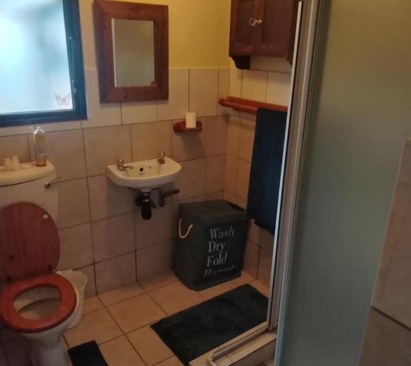 Photo of Bathroom in Umkomaas