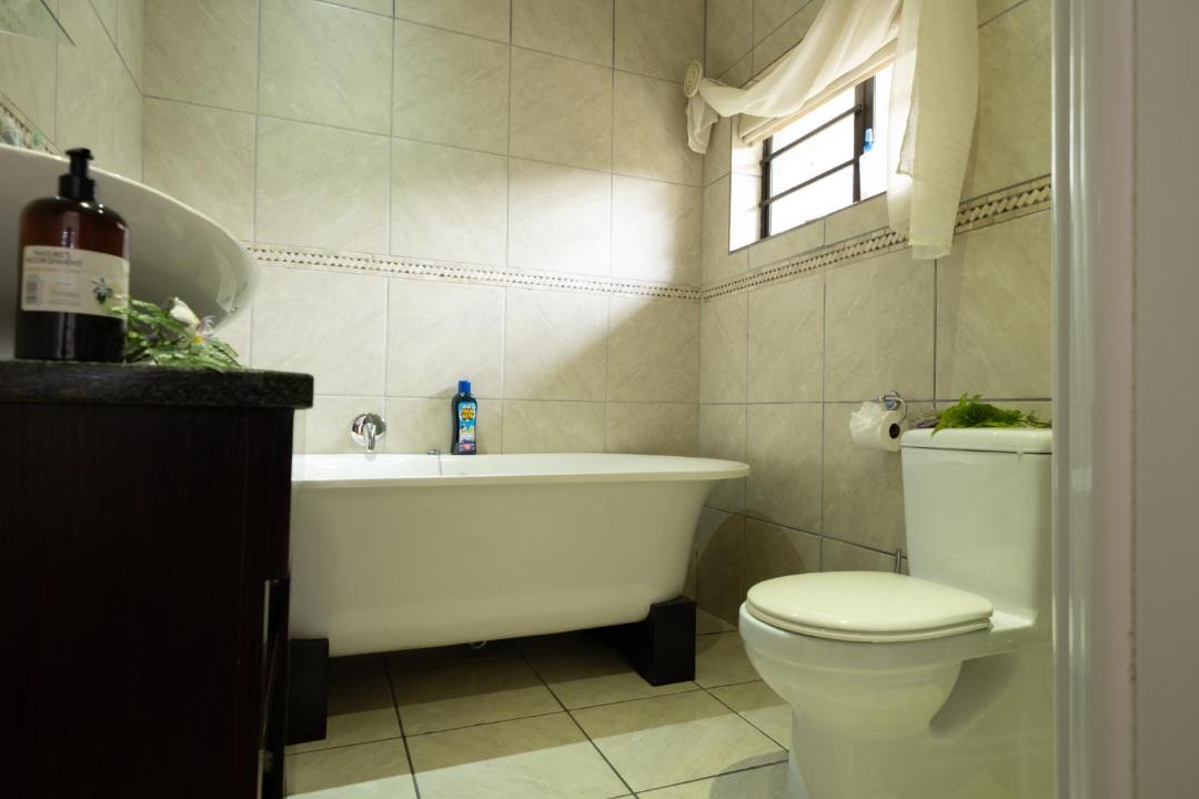 Photo of Bathroom in Beacon Bay