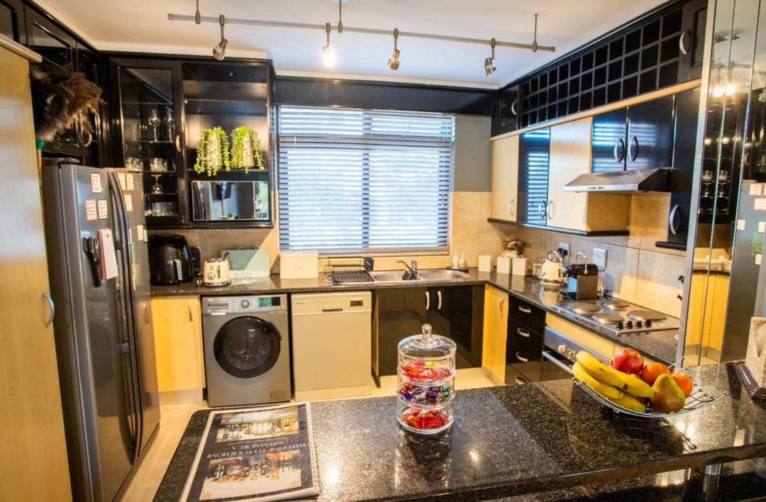 Photo of Kitchen in Century City