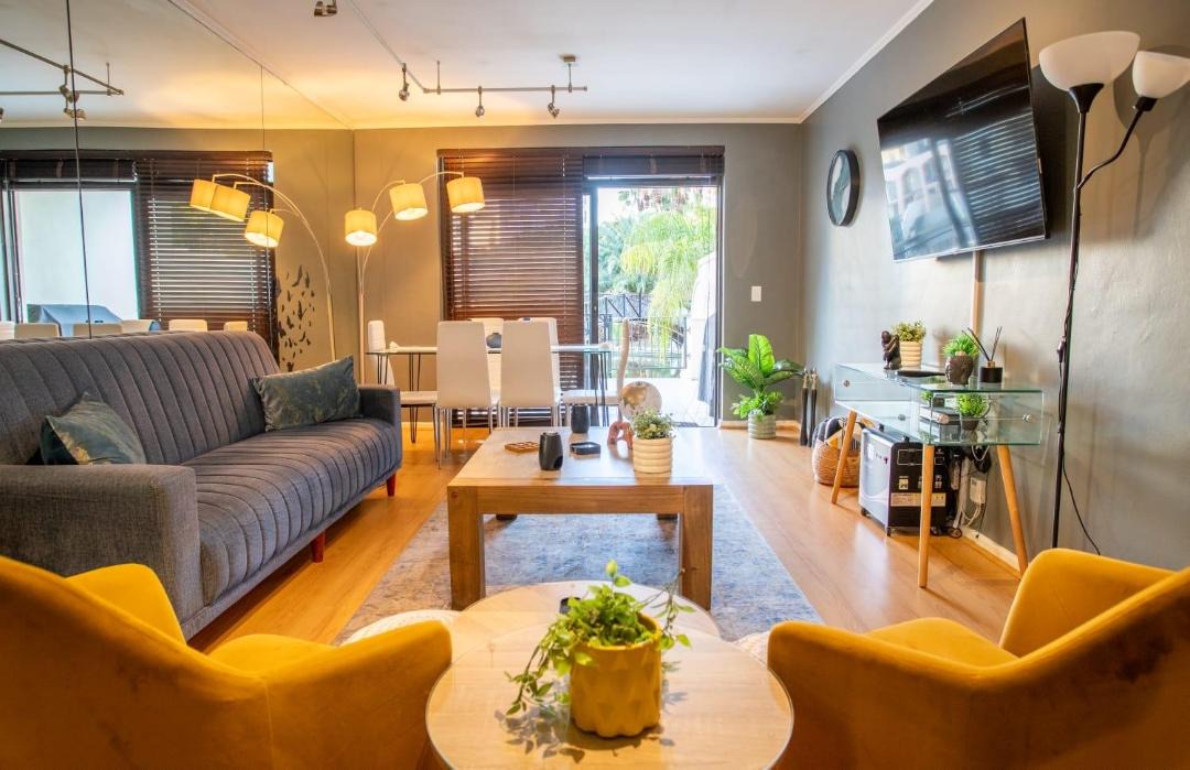 Photo of Livingroom in Century City