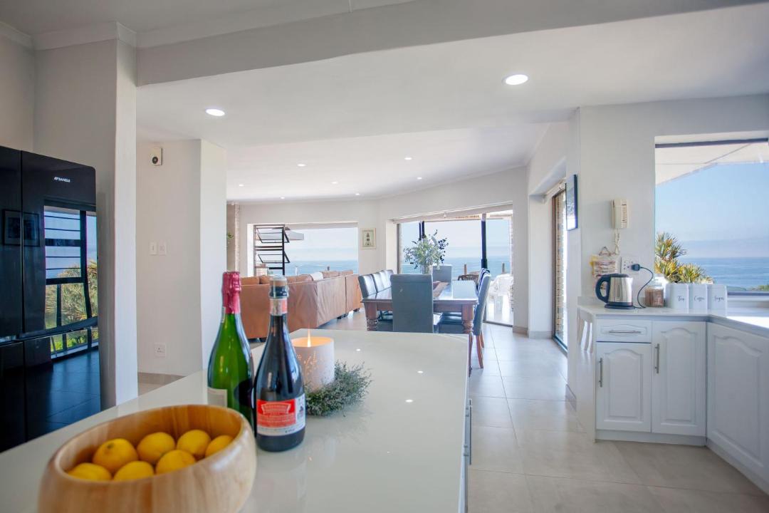 Photo of Kitchen in Wilderness Beach