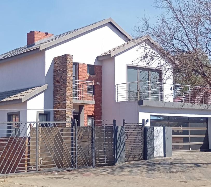 Photo of Others in Vosloorus