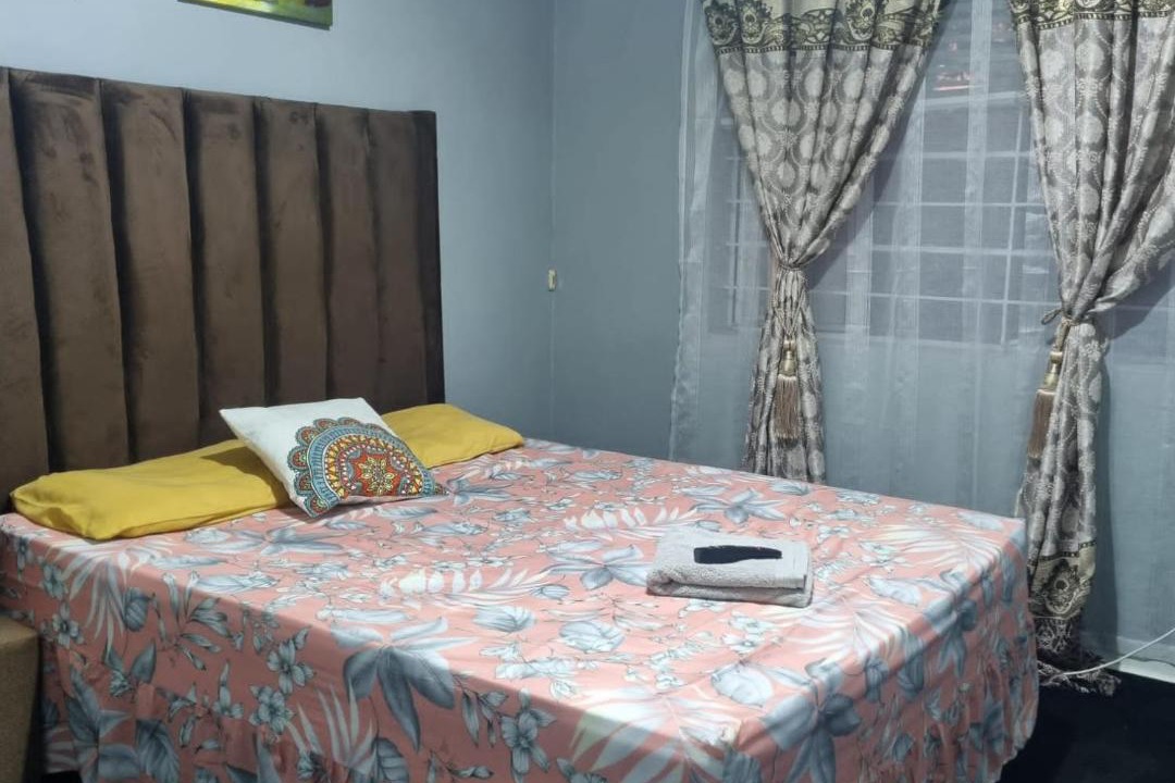 Photo of Bedroom in Greater Johannesburg Metropolitan Area