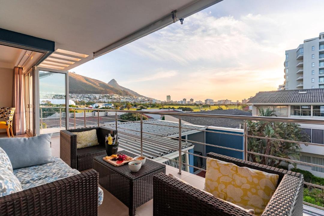 Photo of Patio Balcony in Mouille Point