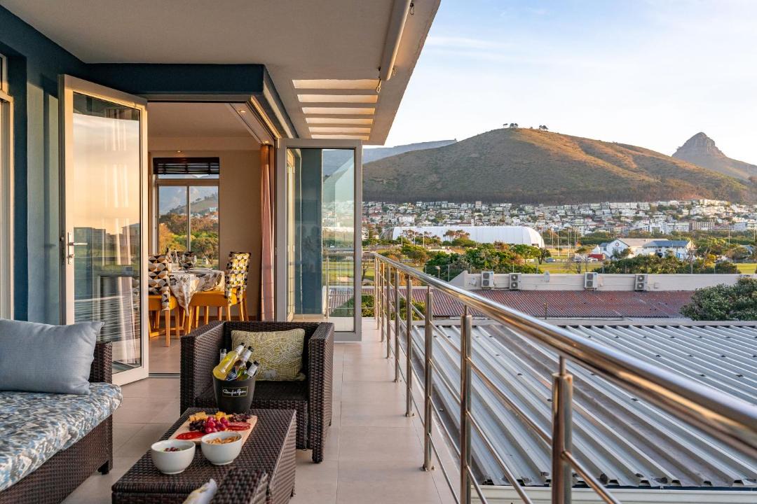 Photo of Patio Balcony in Mouille Point