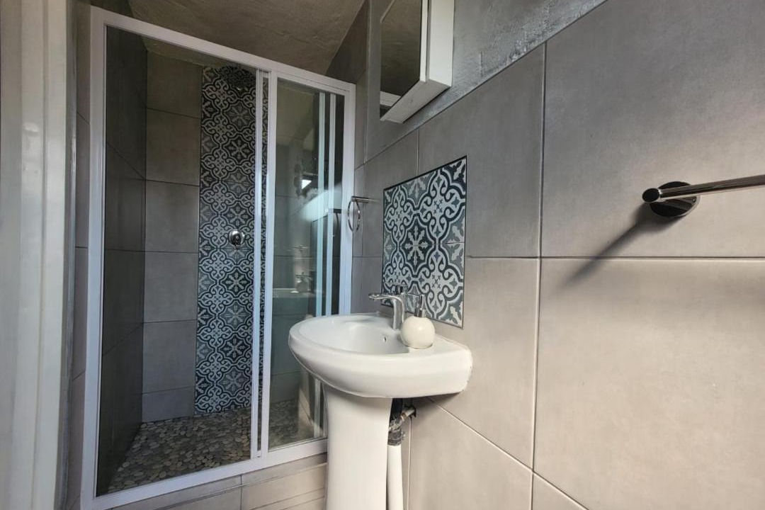 Photo of Bathroom in Ladybrand