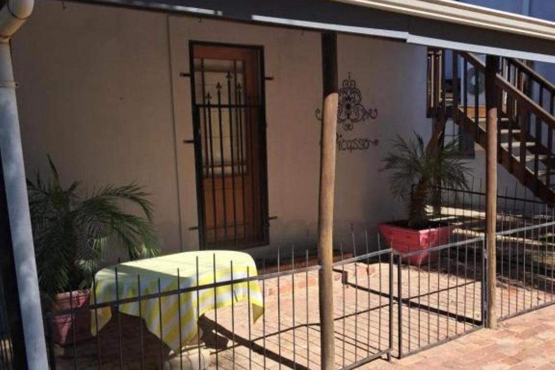Photo of Patio Balcony in Porterville