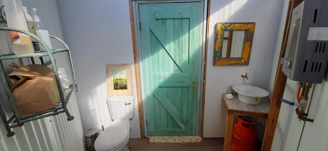 Photo of Bathroom in Thembelihle