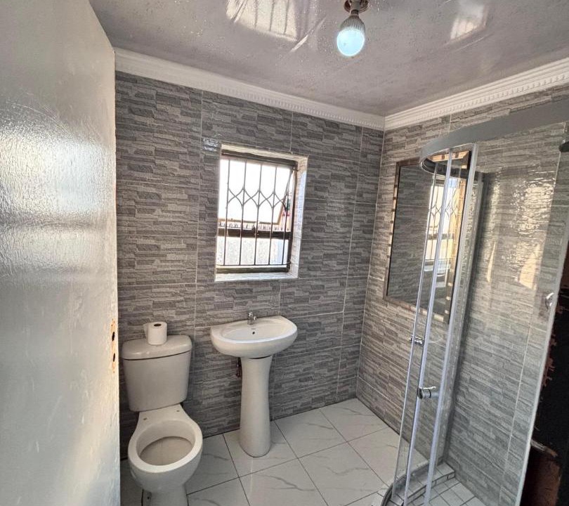 Photo of Bathroom in Leeupoort