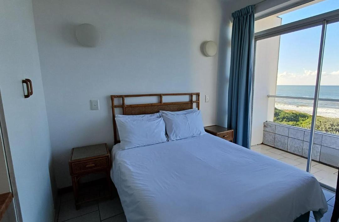 Photo of Bedroom in Amanzimtoti