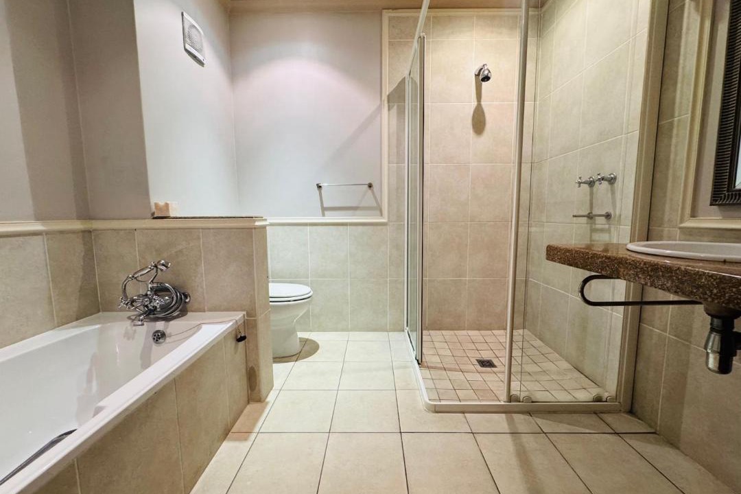 Photo of Bathroom in Pinnacle Point