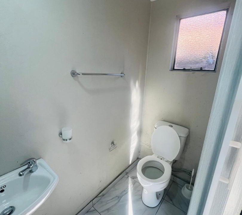 Photo of Bathroom in Emfuleni