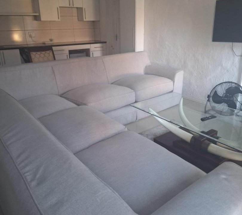 Photo of Livingroom in Greater Johannesburg Metropolitan Area