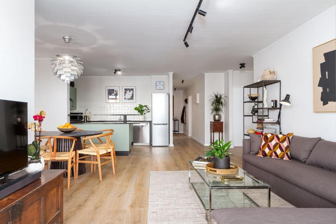 Photo of Livingroom in Elgin