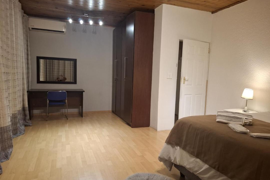 Photo of Bedroom in Greater Johannesburg Metropolitan Area