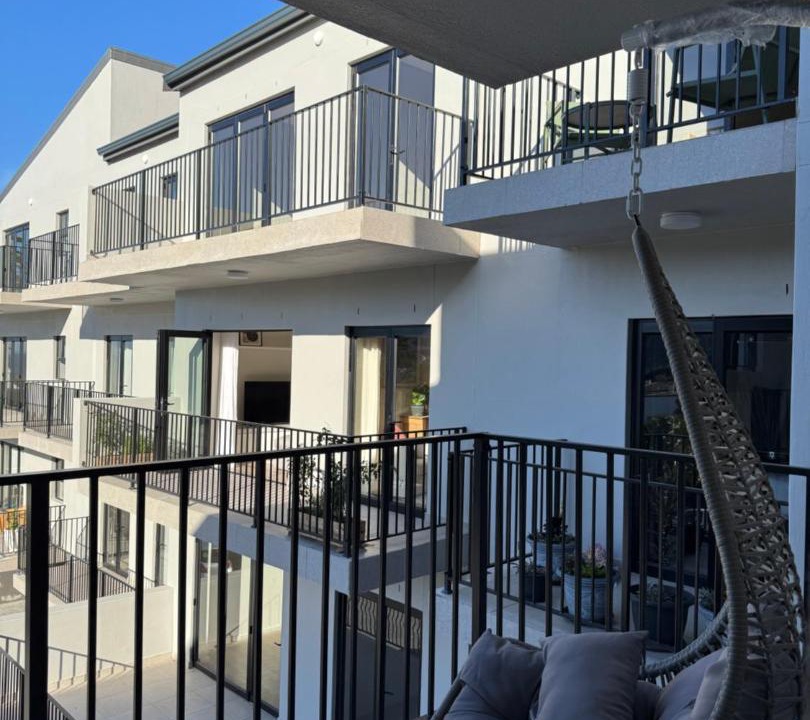 Photo of Patio Balcony in Redhill