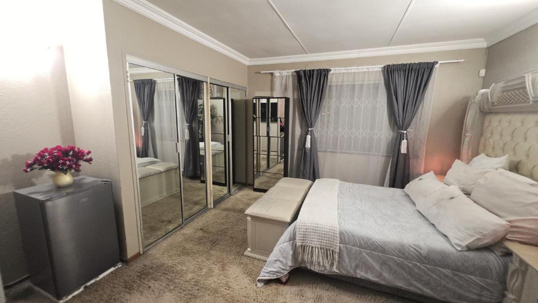 Photo of Bedroom in Witfield