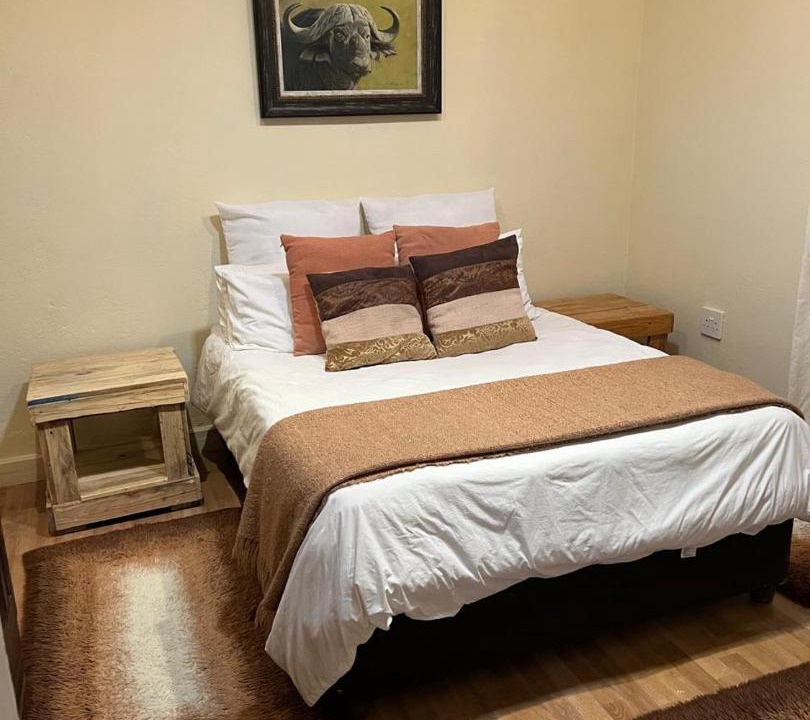Photo of Bedroom in Somerset East