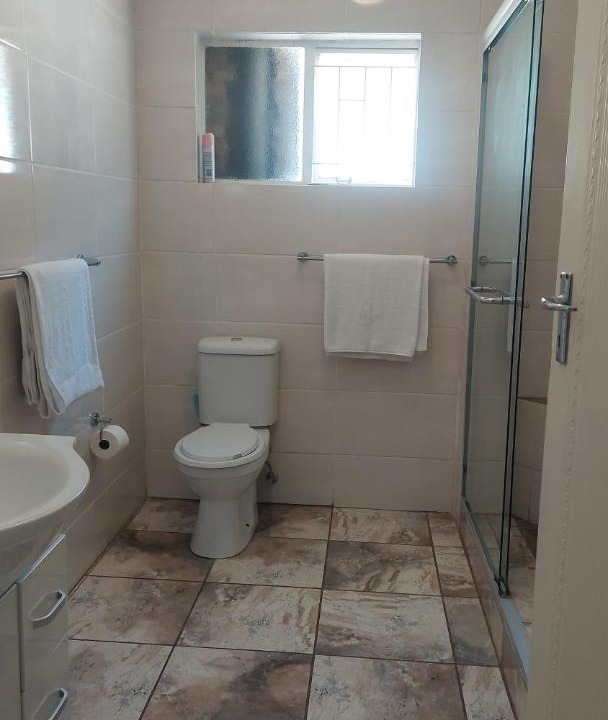Photo of Bathroom in Waterkloof Glen