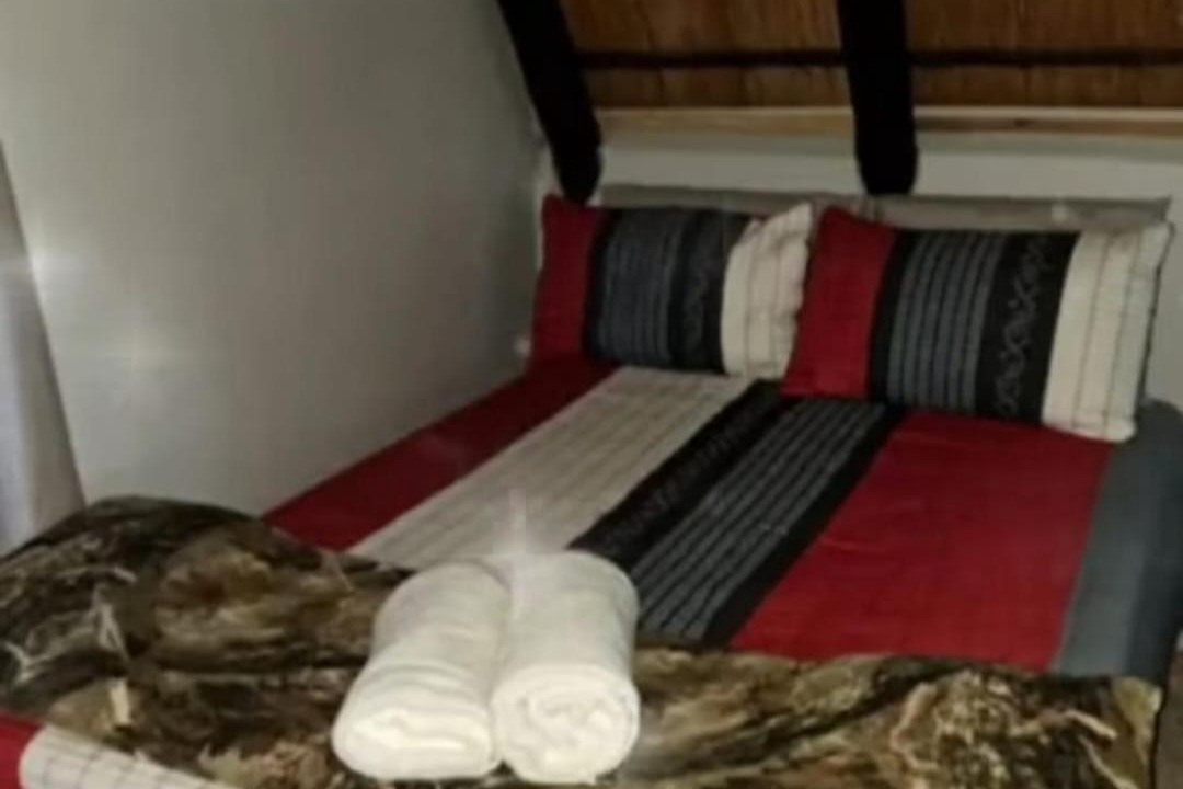 Photo of Bedroom in Buffelspoort