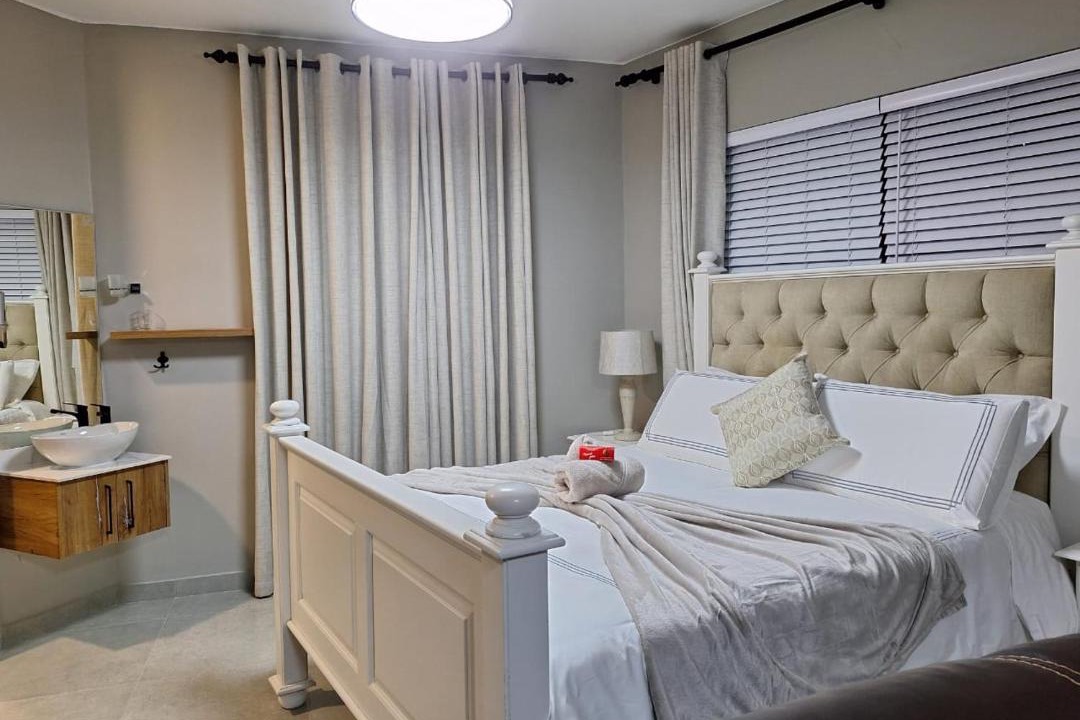 Photo of Bedroom in Calypso Beach