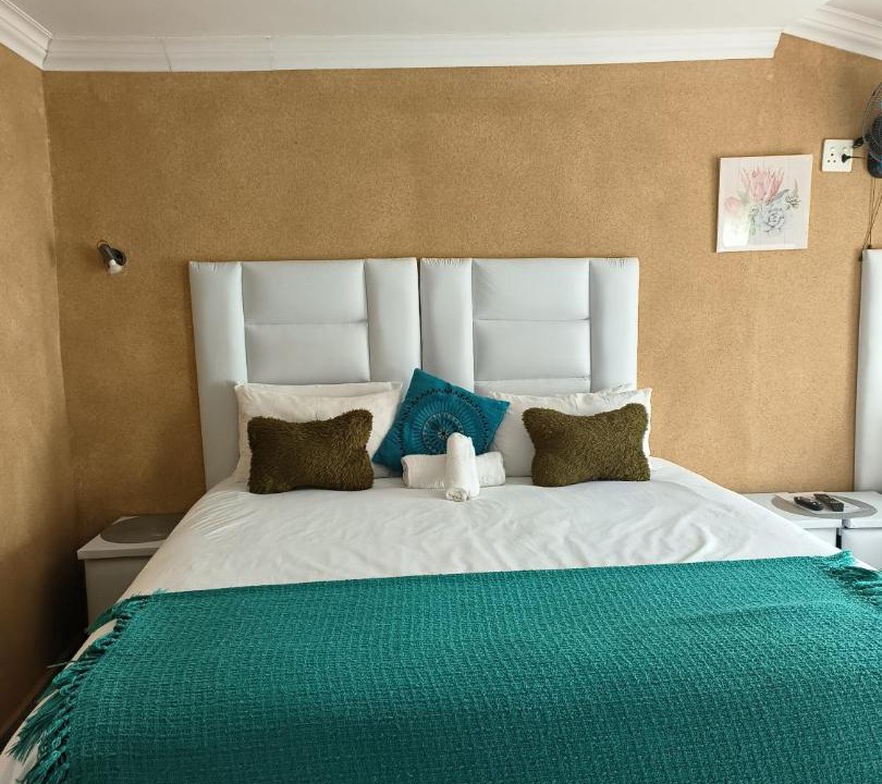 Photo of Bedroom in Komani