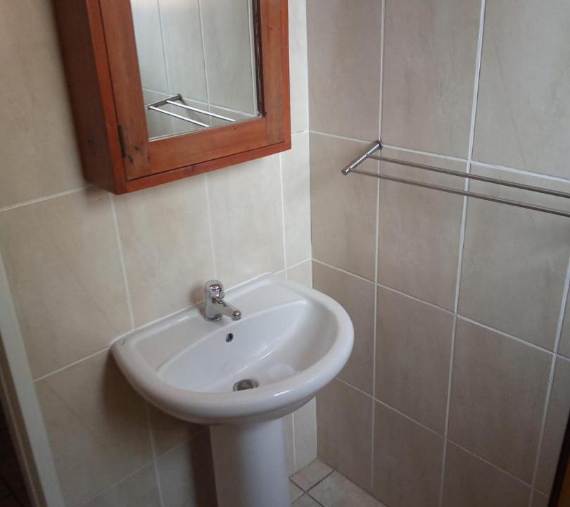 Photo of Bathroom in Trawal