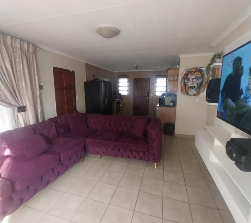 Photo of Livingroom in Kareeberg
