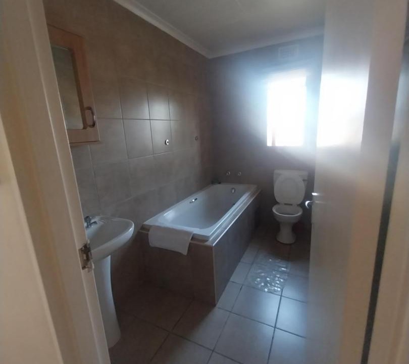 Photo of Bathroom in Kareeberg