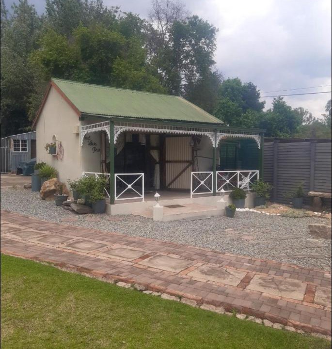 Photo of Others in Parys