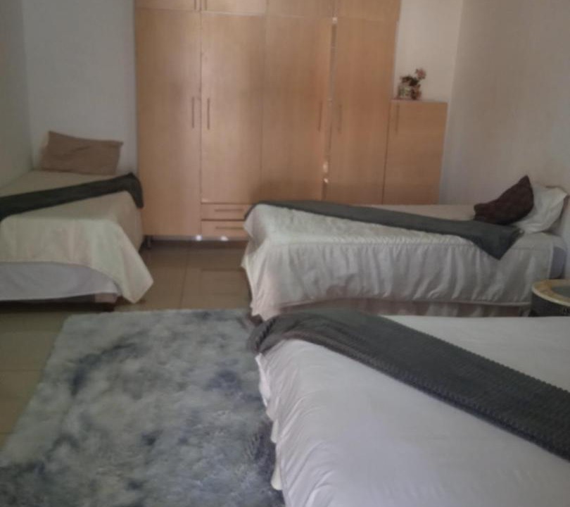 Photo of Bedroom in Moses Kotane