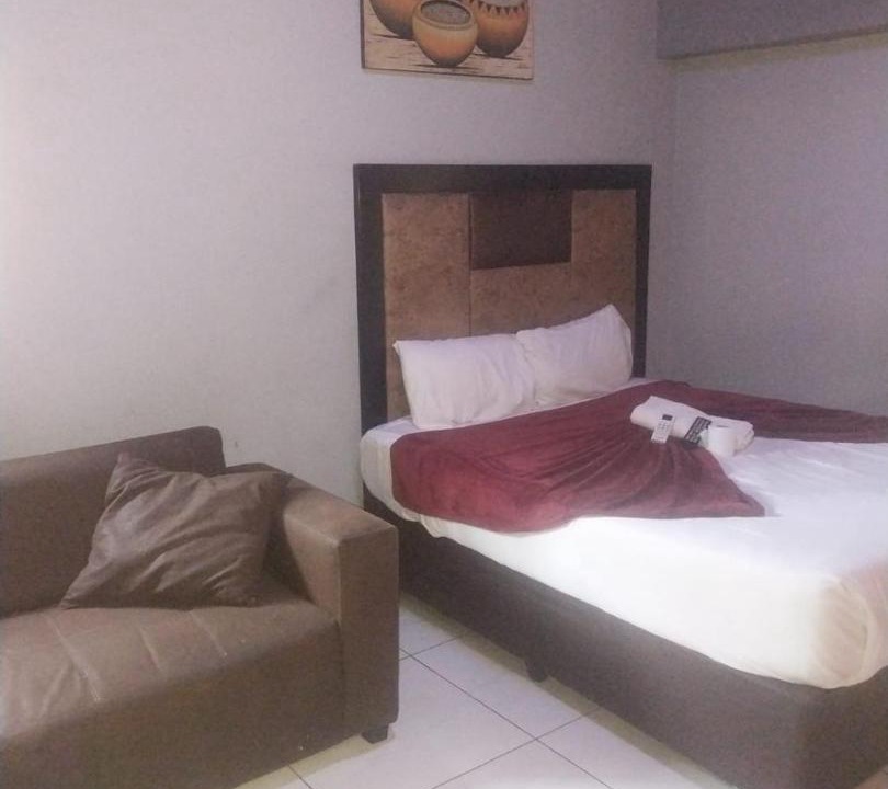 Photo of Bedroom in Robertsham