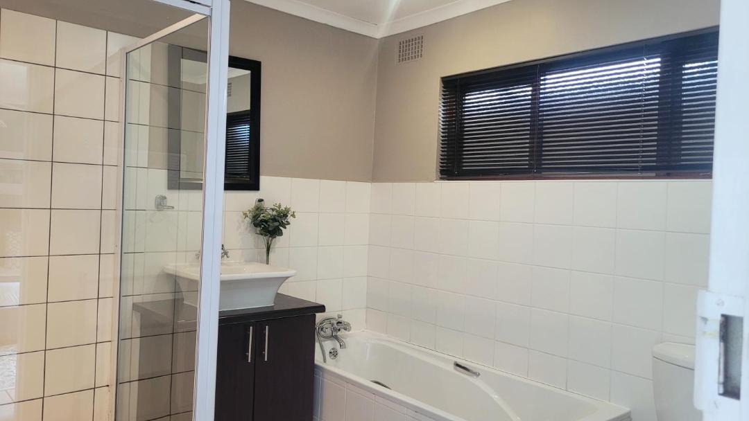 Photo of Bathroom in Beacon Bay