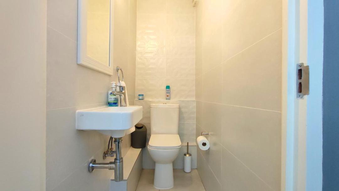 Photo of Bathroom in Shaka's Rock