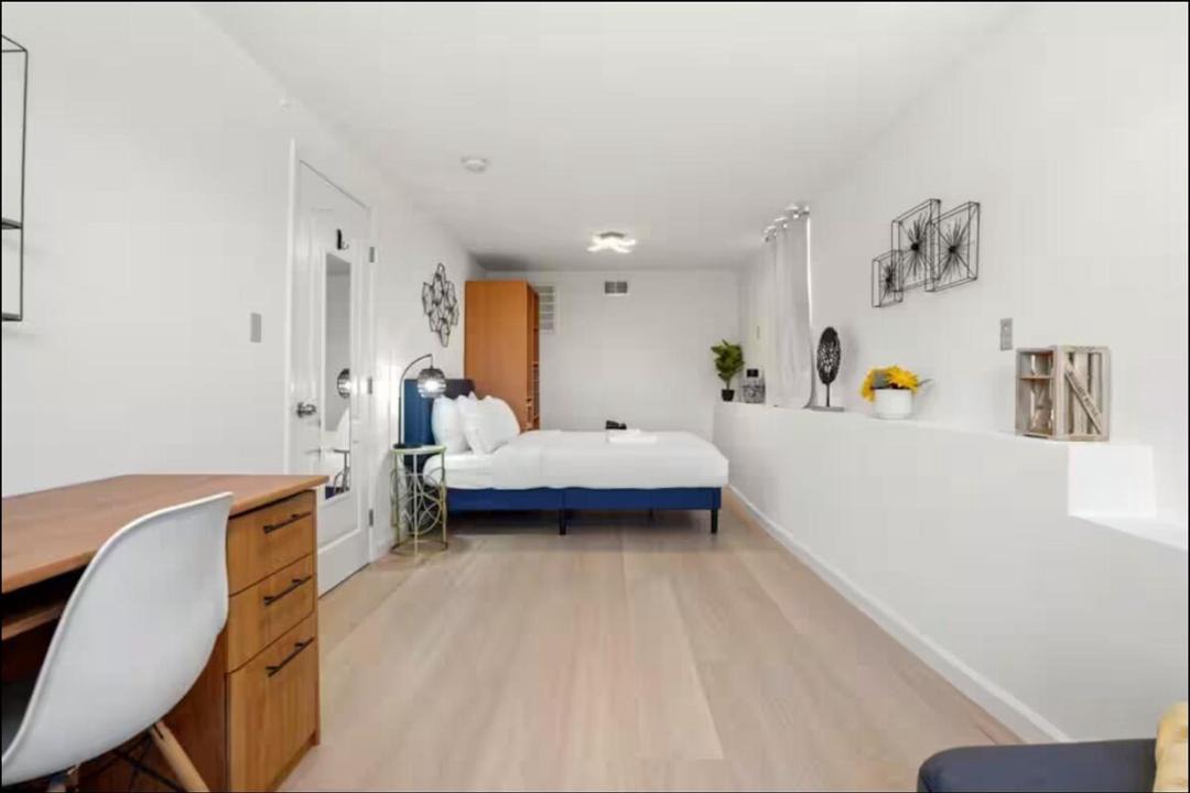 Photo of Bedroom in Broadmoor