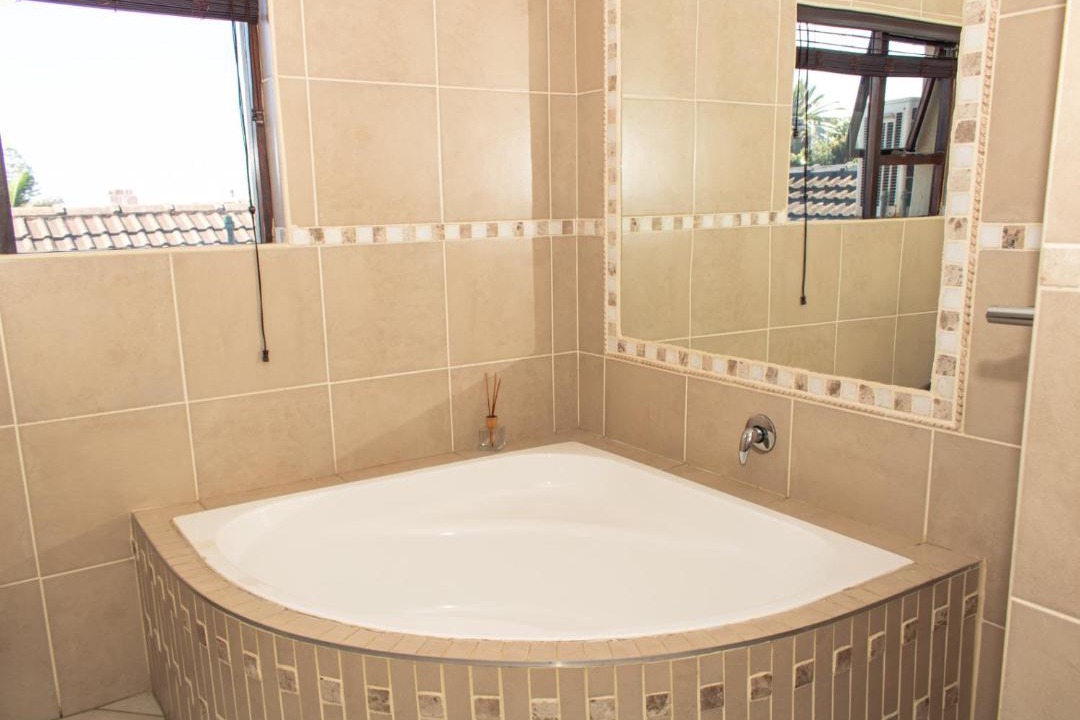 Photo of Bathroom in Humewood