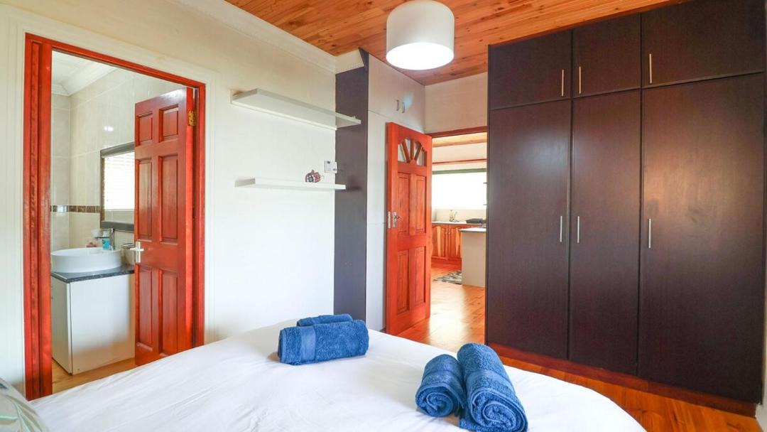 Photo of Bedroom in Wilderness Beach